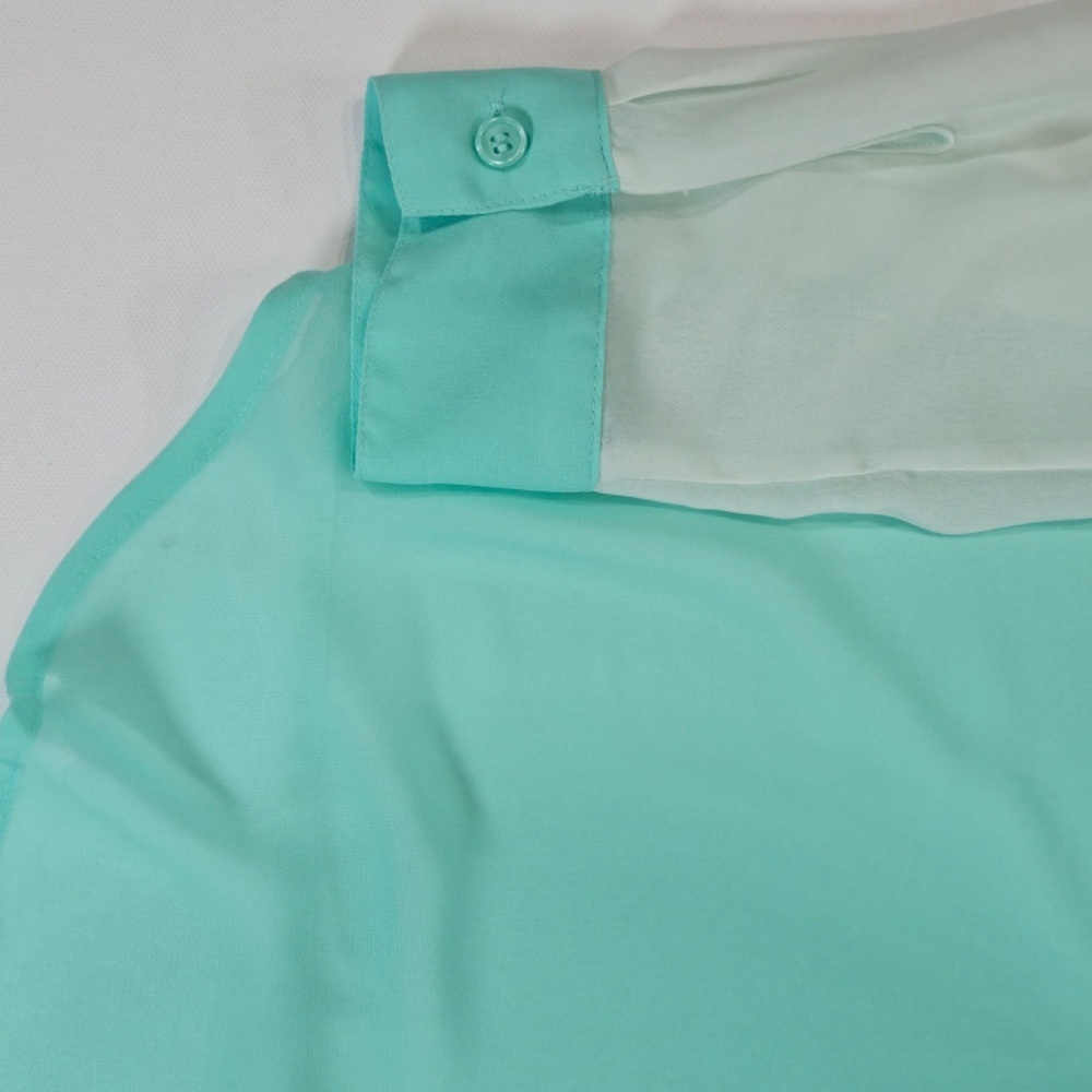 Maurices Shirt Womens Small Mint Green White Sheer Button Front Long Sleeve - Picture 7 of 7